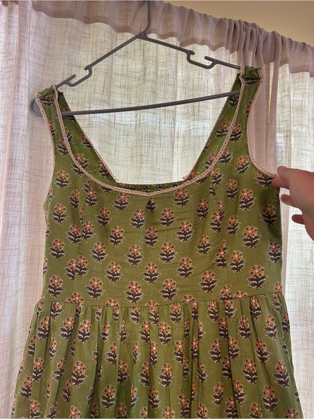 Green Floral Dress 100% Cotton - Picture 4 of 8